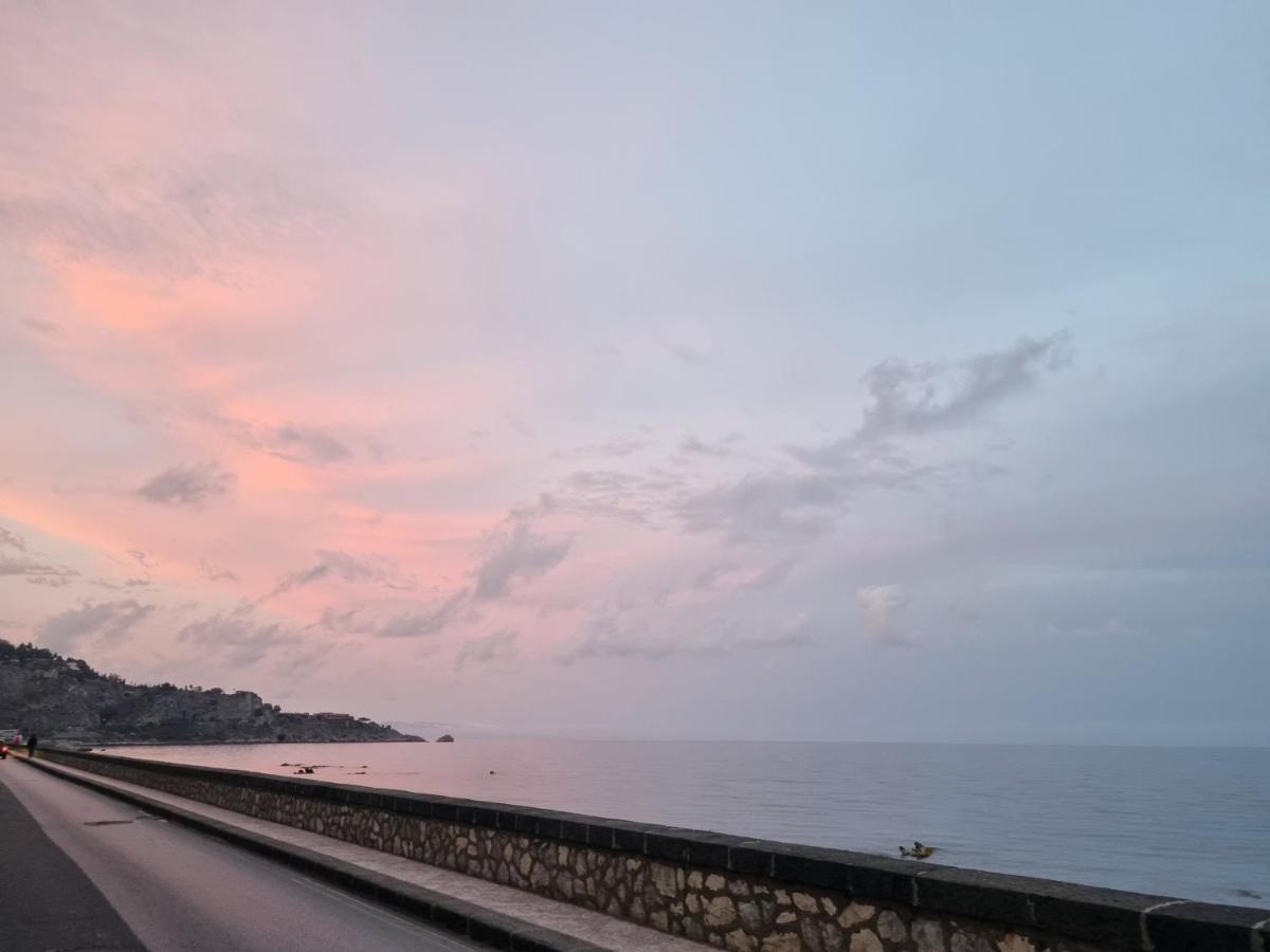 Casa Vacanza Sweet Home 贾迪尼-纳克索斯 外观 照片